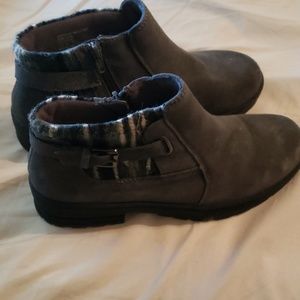 Earth Origins boots